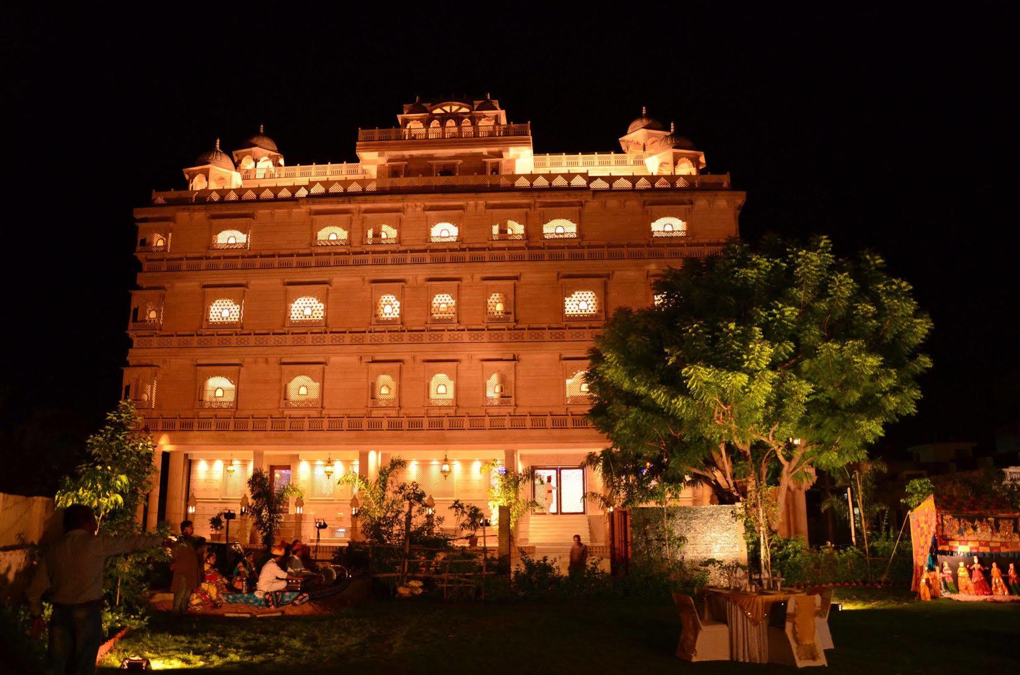 Hotel The Jal Mahal Jaipur Exterior foto